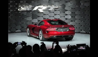 Chrysler Group – SRT Viper GTS and Viper GTS-R 2013 rear